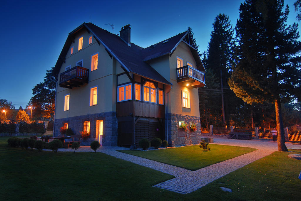 Poduszka Villa Grace Szklarska Poręba Esterno foto